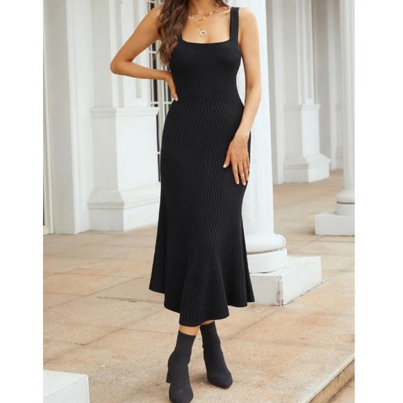 Black ribbed knit sweater dress - Picture 10 of 13